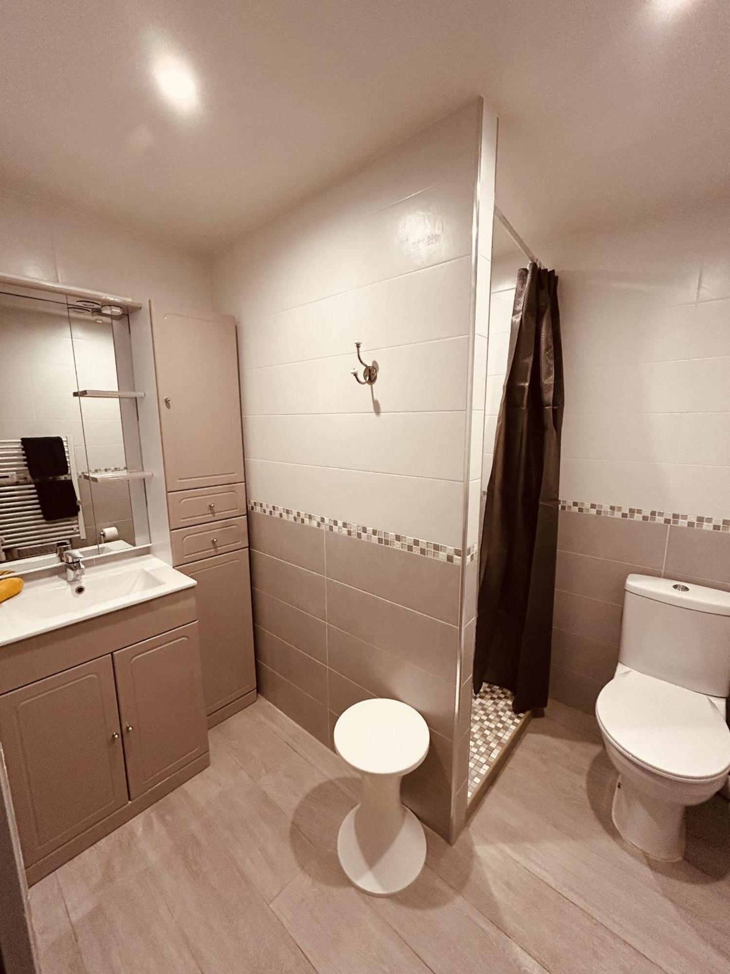 נרבון Le Paolo Appartement Deluxe מראה חיצוני תמונה